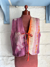 Load image into Gallery viewer, Kantha purple/orange Indian waistcoat -L