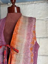 Load image into Gallery viewer, Kantha purple/orange Indian waistcoat -L