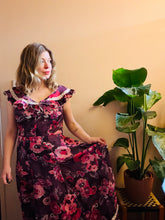 Load image into Gallery viewer, 1970s frilly frock