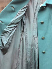 Load image into Gallery viewer, 1960's Emerald Green Wool Coat