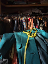 Load image into Gallery viewer, 1960's Emerald Green Wool Coat
