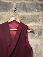 Load image into Gallery viewer, Burgundy wool waistcoat
