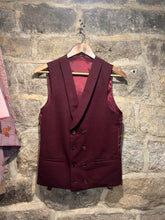 Load image into Gallery viewer, Burgundy wool waistcoat
