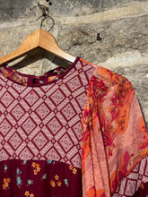 Load image into Gallery viewer, 1970s boho blouse
