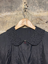 Load image into Gallery viewer, 1950s peterpan collar blouse
