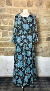 1960s blue floral big sleeve dress